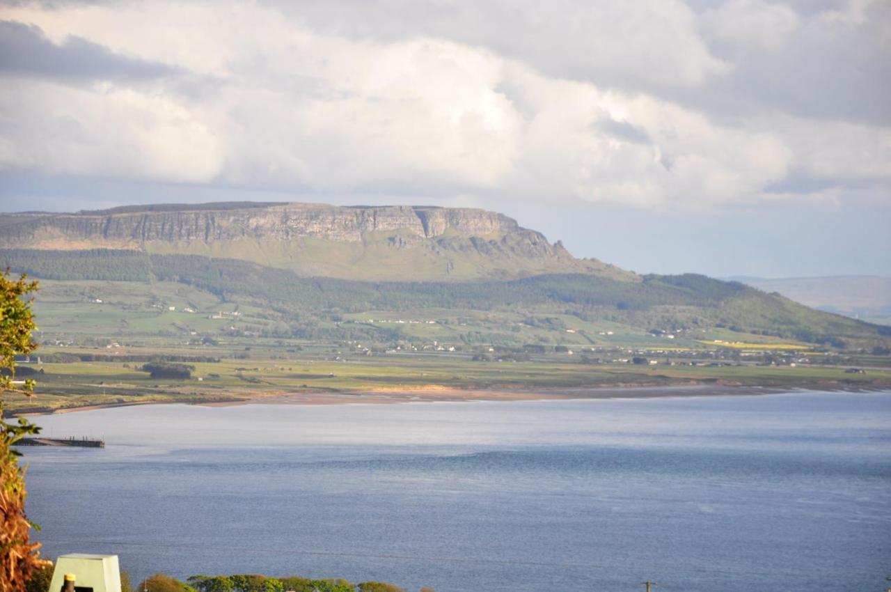 ホテル Foyle View Cabin グリーンキャッスル エクステリア 写真