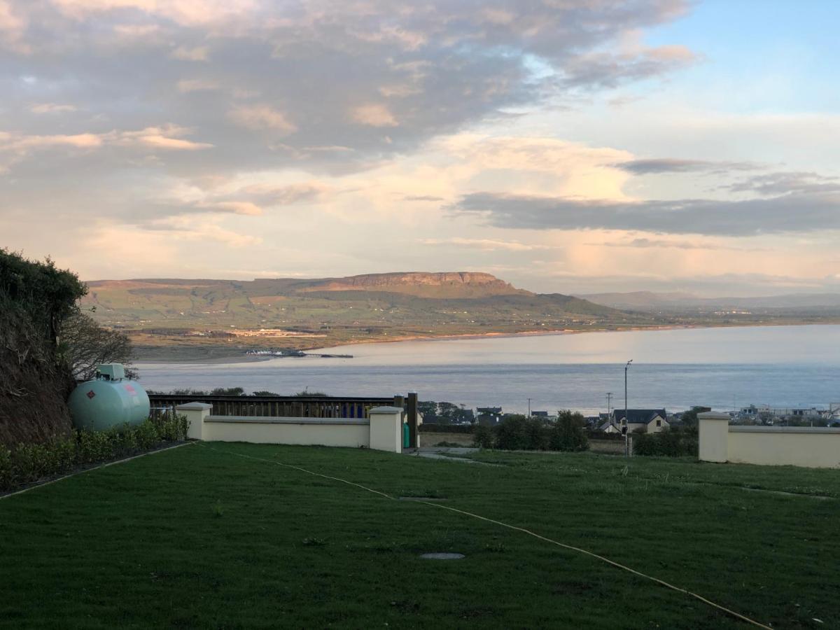 Foyle View Cabin グリーンキャッスル エクステリア 写真