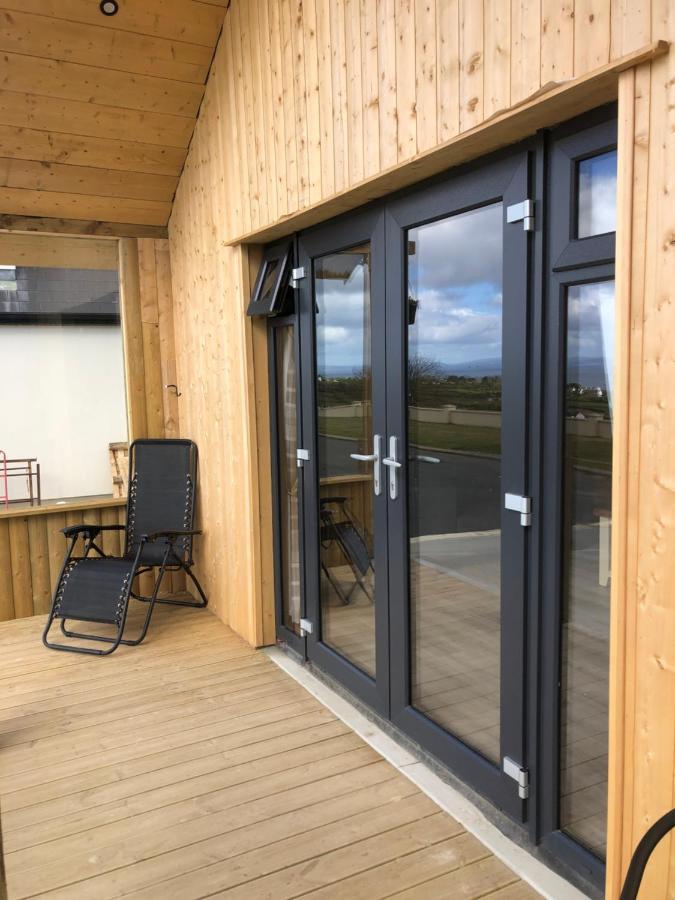 Foyle View Cabin グリーンキャッスル エクステリア 写真